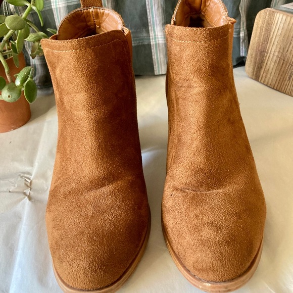 Pierre Dumas Suede Booties In Chestnut - Picture 3 of 9